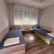 Charming Apartment with Balcony - 维丁