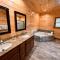 Blaze of Glory - New Luxury, 4BR, Theater, Arcade, EVC, Location