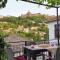 Mezini Guest House