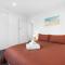 Idyllic family escape, Close to the beach and Mount