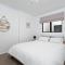 Stylish and Spacious, Downtown Mount Maunganui