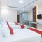 RedDoorz at Happy Stay Apartelle