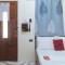 RedDoorz at Queens Hometel