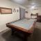 Cheerful 3BR 2BA Sauna Spa Pool Table PPong BBQ More - Lancaster