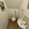Alderton Guesthouse - 卡洛
