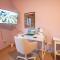 Spacious and Central Flat in Spinola Bay - St Julian's