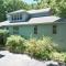 New! Luxury Mountain Top Retreat w/Carriage House - Lyndhurst
