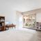 Apartment Port de la Gavine I-3 by Interhome - 耶尔