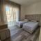 Abdoun luxury apartment with terrace & shared pool - Ammán