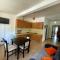 Kloi Beachfront Apartments