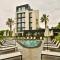 Sea flats with parking and pool in Azur Residence - Святі Костянтин і Олена