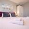 CROWONDER Sunset Apartments with Amazing View!!!