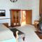 4757 Windsor Bl.