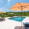 Green & Blue Five Bedroom Villa with Private Pool and Complete Privacy - Čilipi