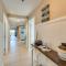 New Smyrna Beach Condo with Balcony and Pool Access - نيو سميرنا بيتش