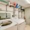 New Smyrna Beach Condo with Balcony and Pool Access - نيو سميرنا بيتش