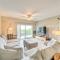 New Smyrna Beach Condo with Balcony and Pool Access - نيو سميرنا بيتش