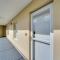New Smyrna Beach Condo with Balcony and Pool Access - نيو سميرنا بيتش