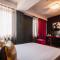 Plaza V Hotel