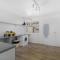 Barellen Beach House - Luxe Beach Front, Oceanview