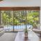 Diggers Beach Surf House - Pool, Surf Beach, Pets, Sleeps 10