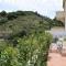 Villa Verde with Outdoor Jacuzzi