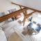 Beautiful loft apartment in Prague 3 - Prága