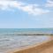 Villa Dema, sea front & beach 20 mt