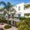 Athina Beach Hotel
