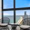 Ocean view 3Bed apt in Surfers