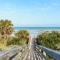 Quaint 2 bedroom 2 bath villa Walking distance to the car free beach. S4358