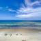 Penthouse Condo with wrap around views of the ocean - SR802