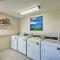 Pool Access and Lanai Riverfront Welaka Condo! - Georgetown