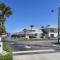 Colony Beach Club 138- Ground Level Oceanfront