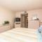 HA508 - Top floor 11 condo with beautiful ocean views