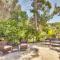 Sherman Oaks Hideaway Lush Grounds, Shared Pool! - Sherman Oaks