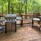 Modern w Hot Tub, Sauna, WiFi, Fire Pit, Grill, Deck