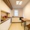 Urban Plaza Alpine Escape Studio with Free Parking, Balcony, Washer & Dryer - Brašov