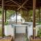Alkis Guest House by AegianKazarte