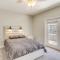 Bright Biloxi Condo Walk to the Beach! - 比洛克西
