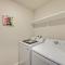 San Antonio Home with Fenced-In Yard Steps to Park! - 圣安东尼奥