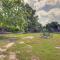San Antonio Home with Fenced-In Yard Steps to Park! - 圣安东尼奥