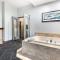 Best Western Plus Appleton Airport Mall Hotel