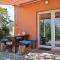 Apartments with a parking space Senj - 5571