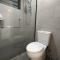 Jk DeLOFTS 05 6Pax 100Mbps 2BedR 2BathR 1Carpark - Кучинг