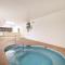 Bay Parklands 69 large unit with views pool tennis court and spa