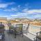 4BR Hot Tub Pool Table, Ping Pong, Foosball! - Peyton