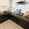 Jk Home Borneo 96 18Pax 6BedR 6BathR 3Carparks - Kuching