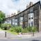 Harrogate Holiday Apartments - Strawberry One - Private Parking