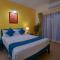 TreeHouse Blue Hotel & Villas